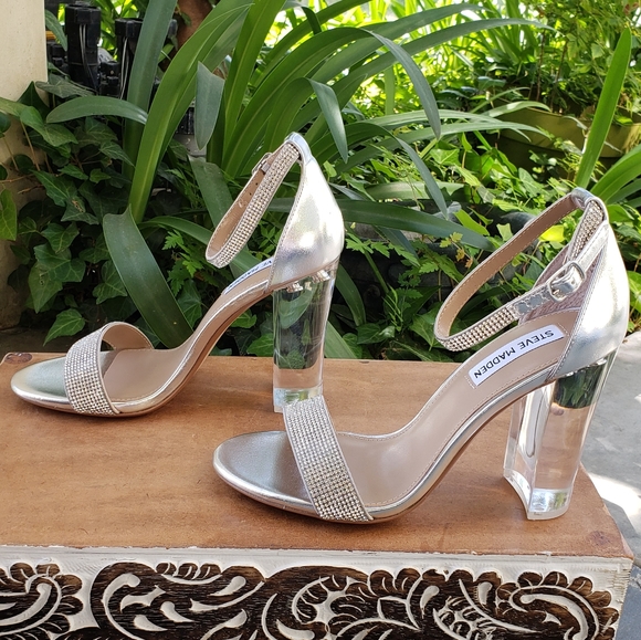 Modern Chic Steve Madden Rhinestone Sandals - Picture 6 of 14